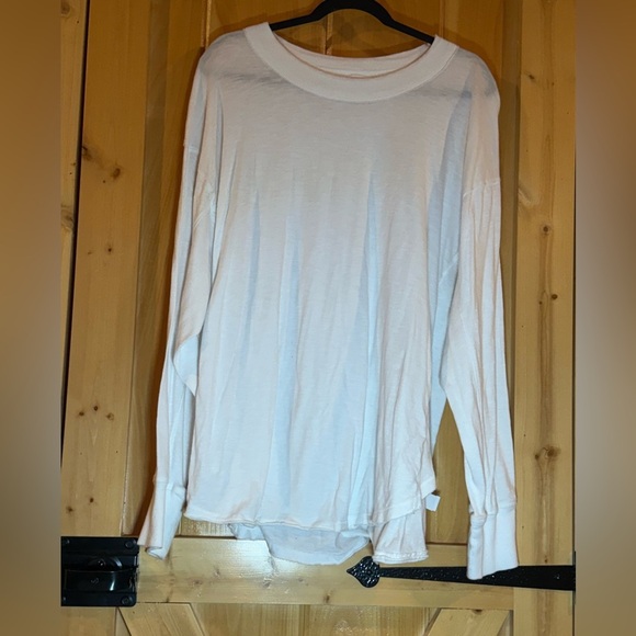 Aerie White Oversized Drop Shouldered Boyfriend Long sleeve top, size XL - Picture 2 of 10